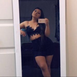 Meet your Posher, Estela